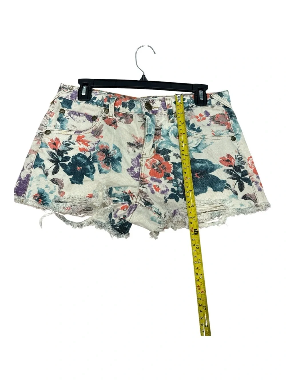 Free People Floral Daisy Duke Distressed Jean Shorts Size 28